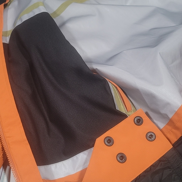 Alpine surf club Sasquatch edition. - Picture 12 of 12